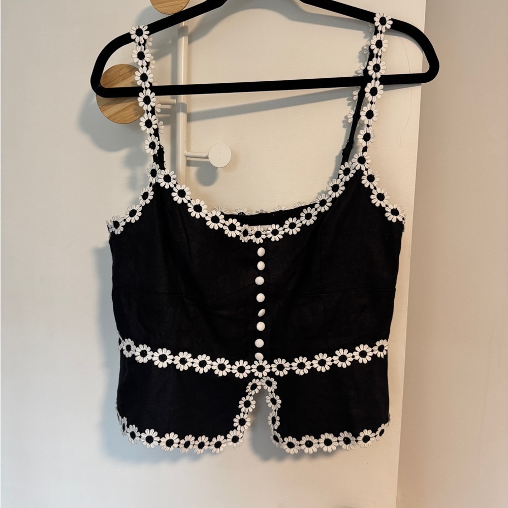 Reformation Black Cropped Tank Top with White Daisy Trim